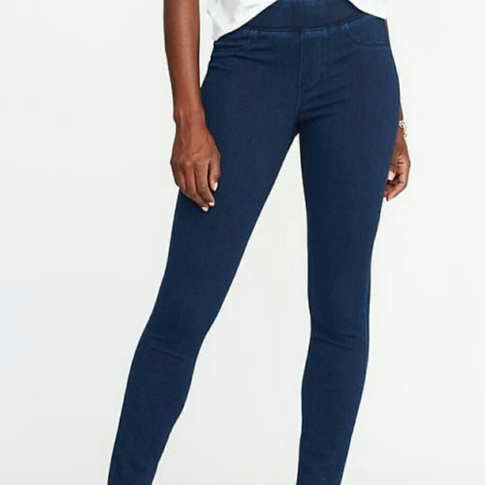 Size 14 Old navy rockstar jeggings
